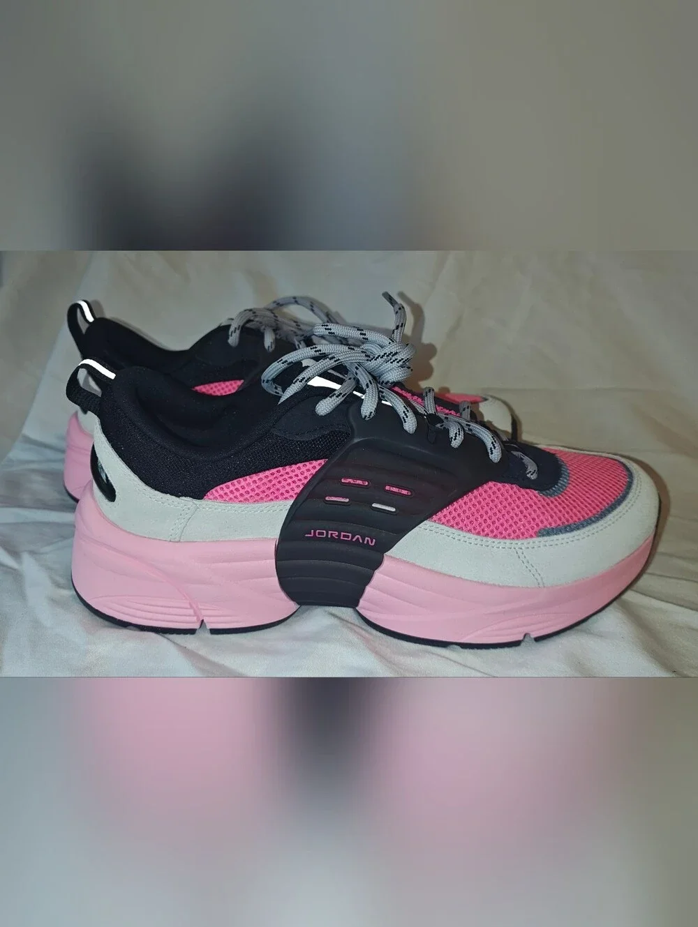 Nike Air Jordan Trunner O/S Wolf Grey/Pink 11.5 Mens. Super Comfortable!!